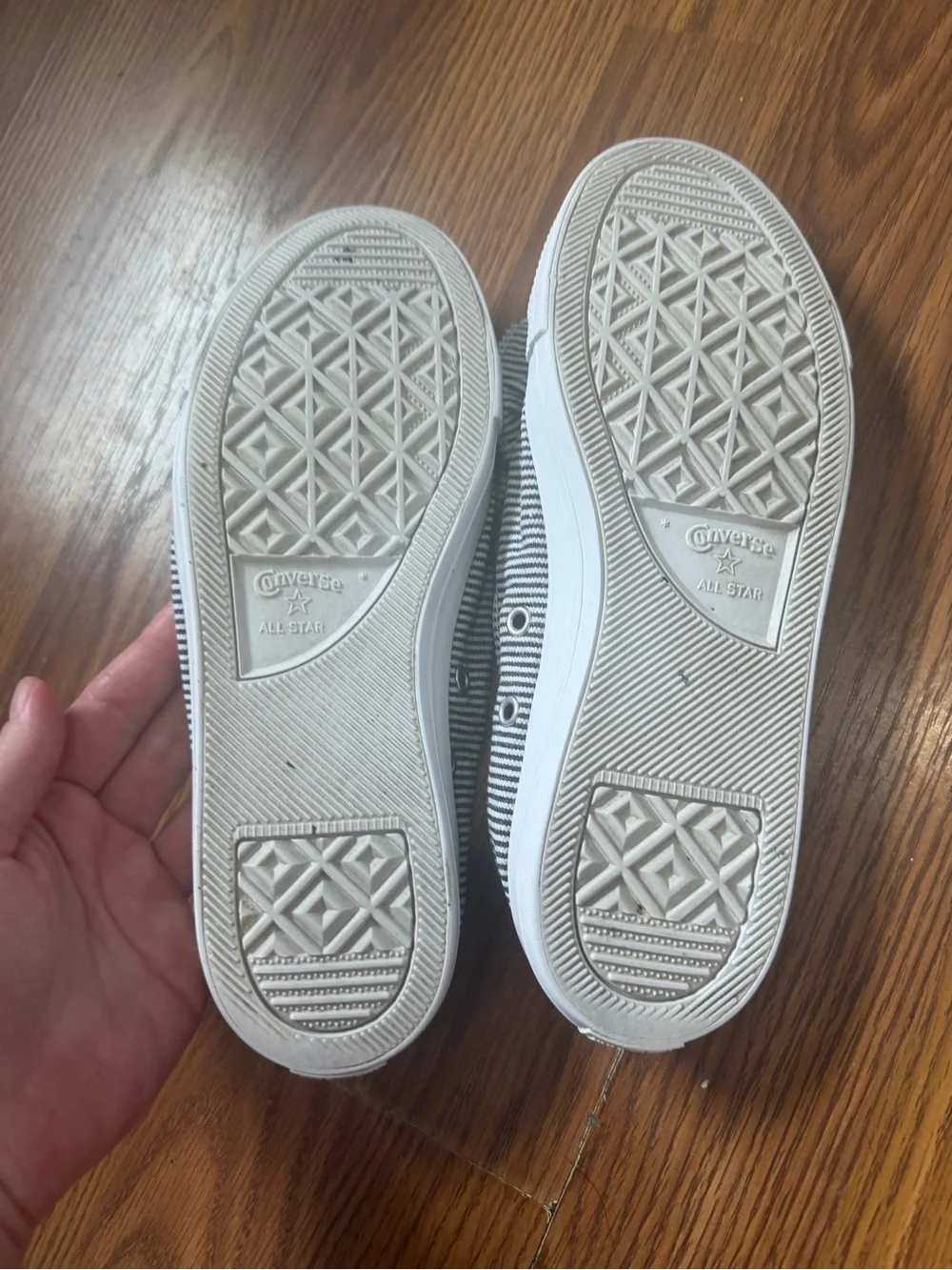 Converse Chuck Taylor All Star Pinstripe Knot Bow Slip On Sneakers 7